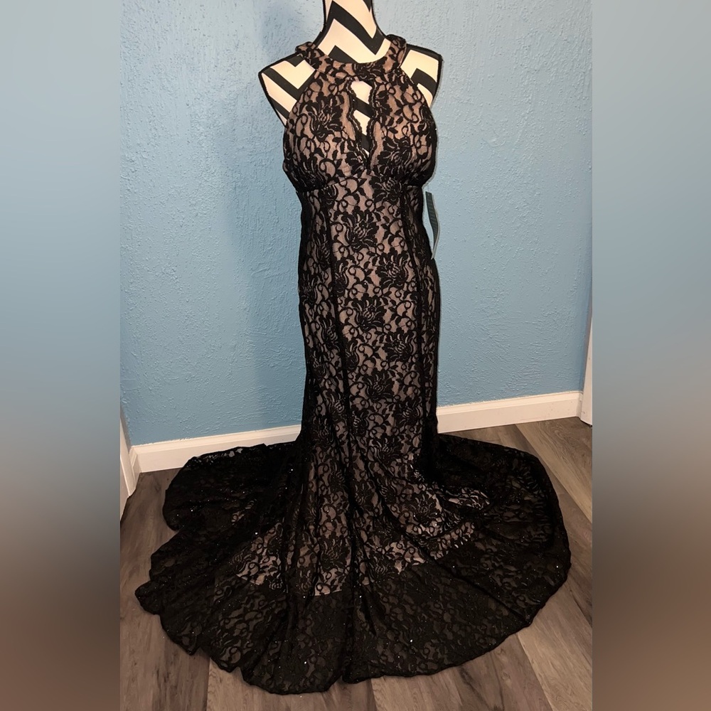 Black/Nude Lace Halter Prom/Formal Dress